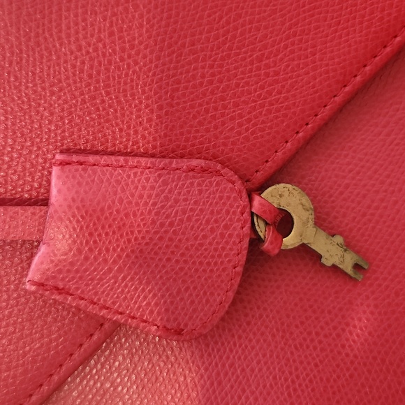 Vintage MCM Traveling Bag Needs TLC - Picture 5 of 13